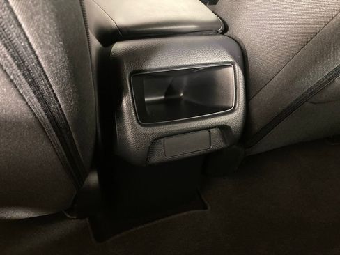 Used 2024 Honda HR-V LX image 15