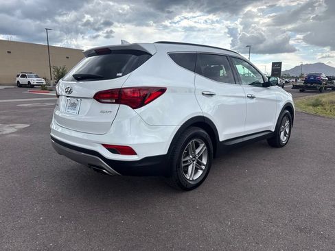 Used 2017 Hyundai Santa Fe Sport FWD image 5