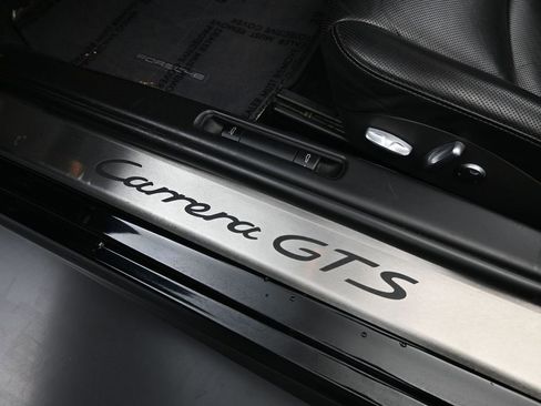 Used 2011 Porsche 911 Carrera GTS image 23