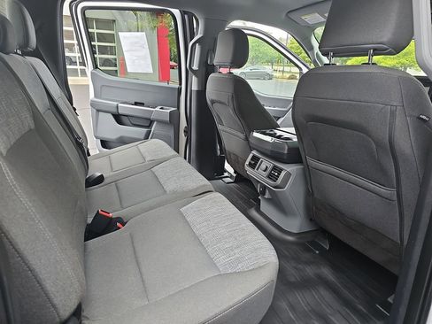 Used 2022 Ford F150 XLT w/ XTR Package image 11