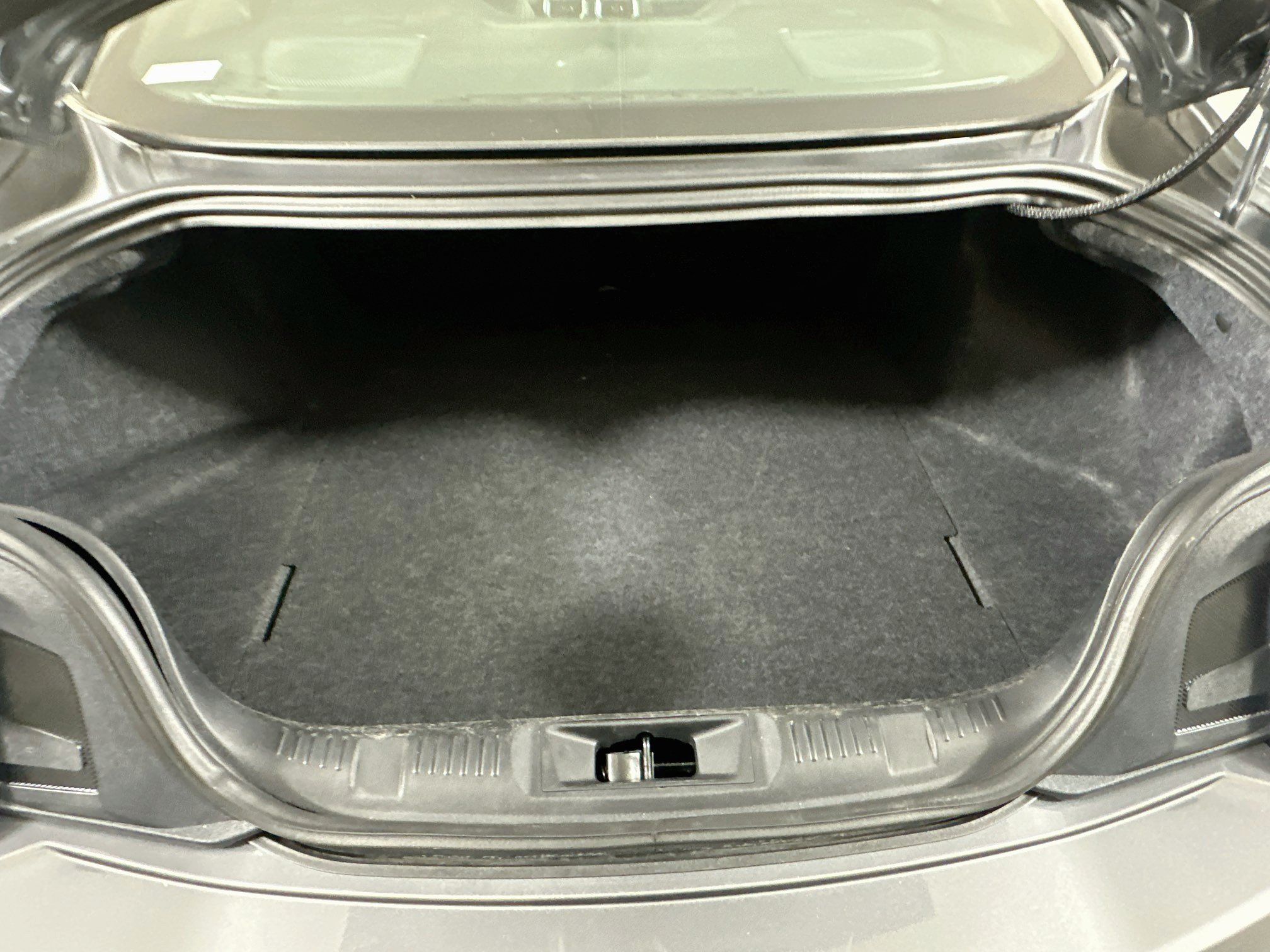Used 2026 Ford Mustang Premium RWD image 25