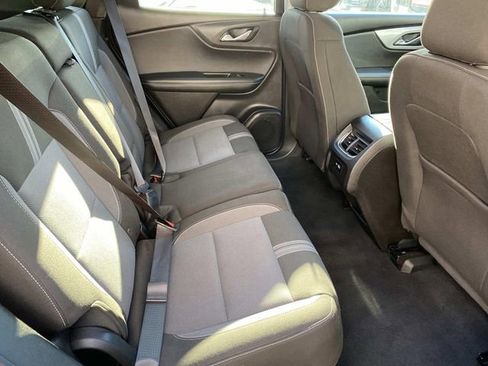 Used 2023 Chevrolet Blazer LT image 18
