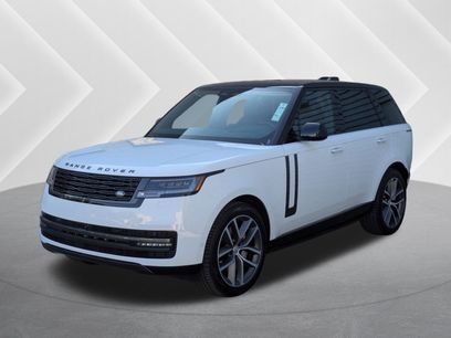 New 2025 Land Rover Range Rover SE