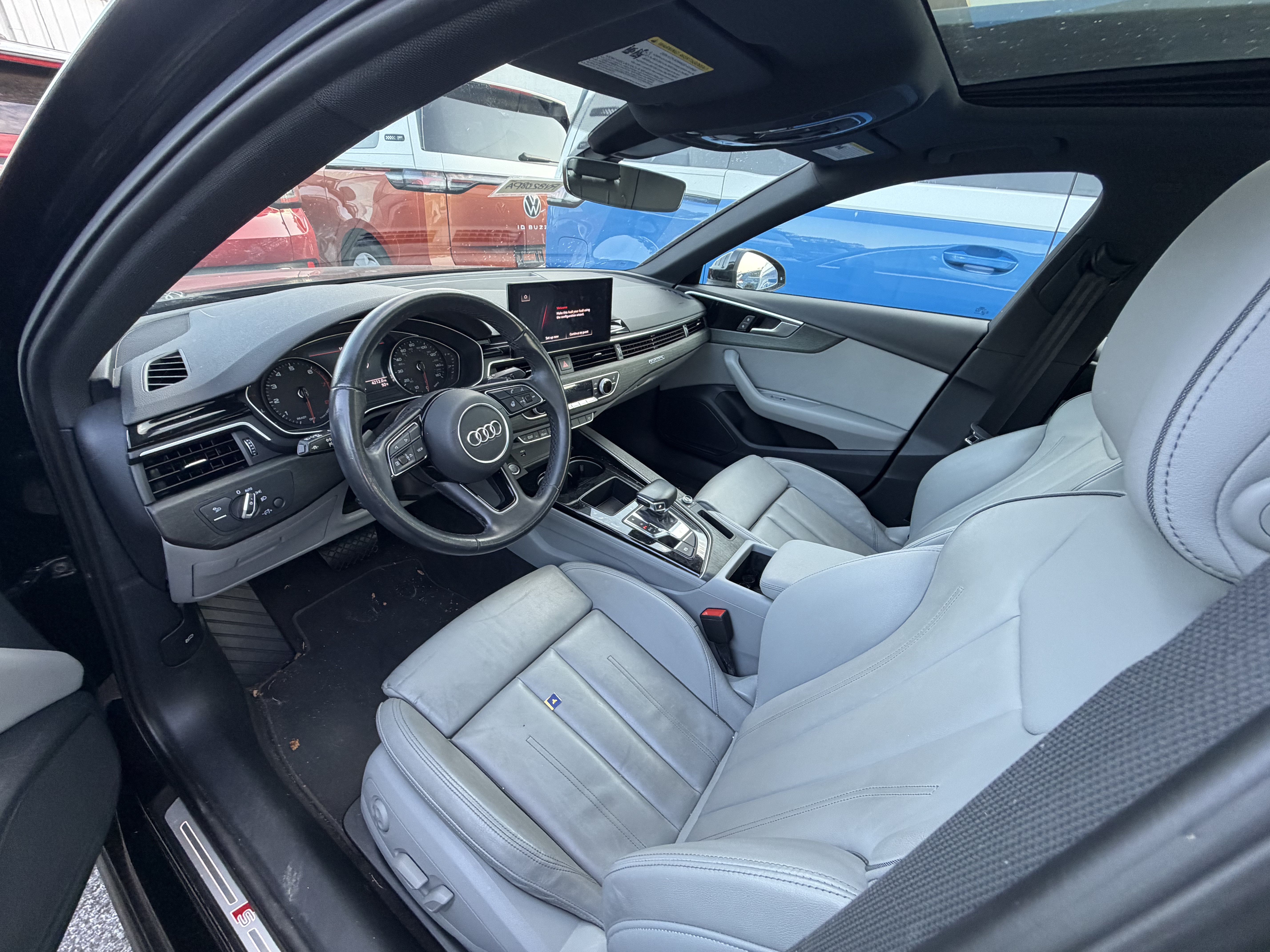 Used 2023 Audi A4 2.0T Premium w/ Convenience Package AWD/4WD image 14