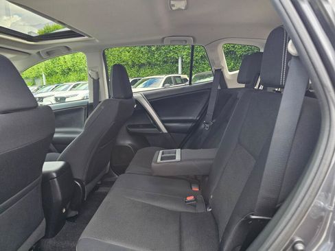 Used 2016 Toyota RAV4 XLE AWD/4WD image 20