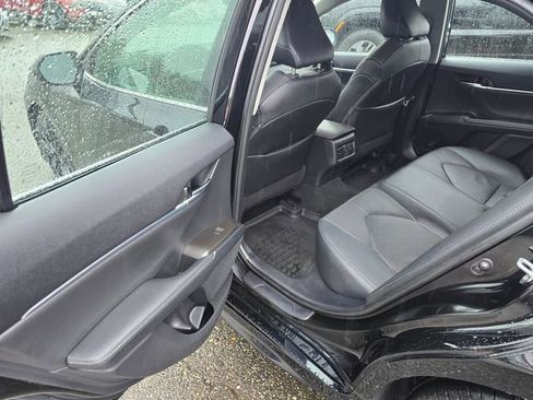 Used 2024 Toyota Camry XSE w/ Navigation Package image 14