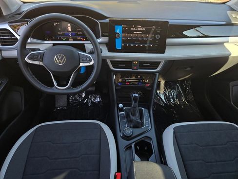 New 2026 Volkswagen Taos SE AWD/4WD image 5