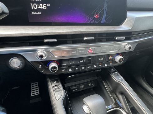 Certified 2025 Kia Telluride SX Prestige X-Line AWD/4WD image 31