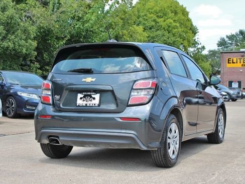 Used 2020 Chevrolet Sonic LT image 6
