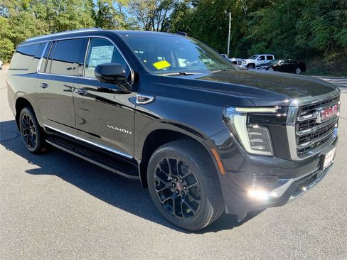 New 2026 GMC Yukon XL Elevation w/ LPO, Get Active Package image 39