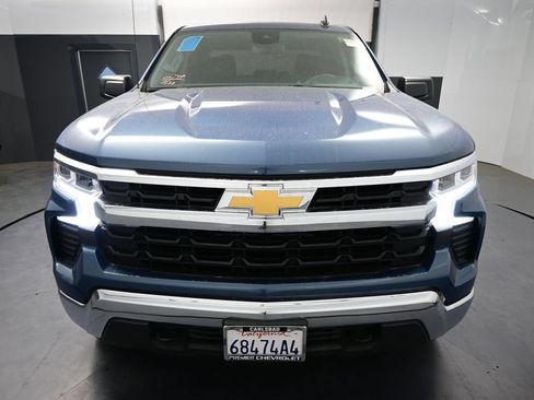 Used 2024 Chevrolet Silverado 1500 LT AWD/4WD image 2