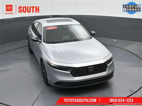 Used 2025 Honda Accord SE image 41