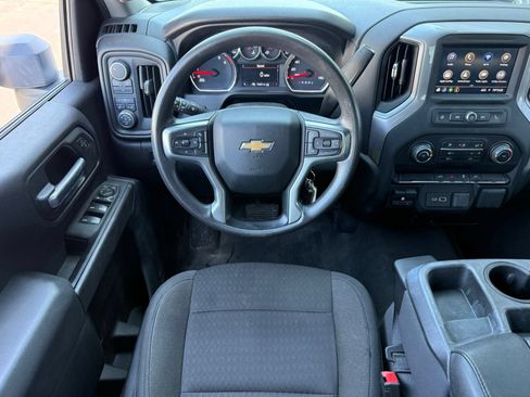 Used 2022 Chevrolet Silverado 2500 Custom w/ Custom Value Package AWD/4WD image 25