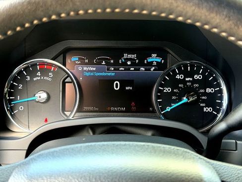 Certified 2022 Ford F250 Lariat w/ Tremor Off-Road Package image 15