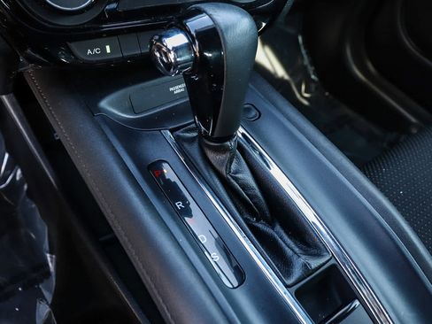 Used 2020 Honda HR-V Sport image 20