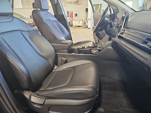 Used 2024 Kia Sportage EX AWD/4WD image 10