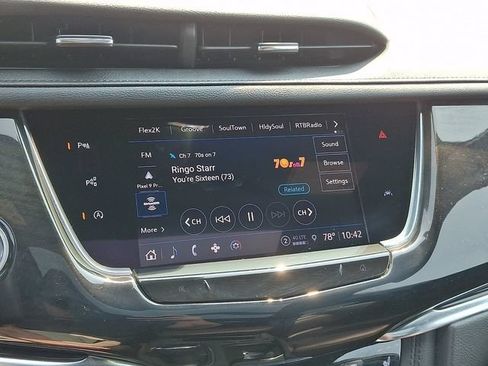 Used 2022 Cadillac XT6 Premium Luxury w/ Technology Package FWD image 21