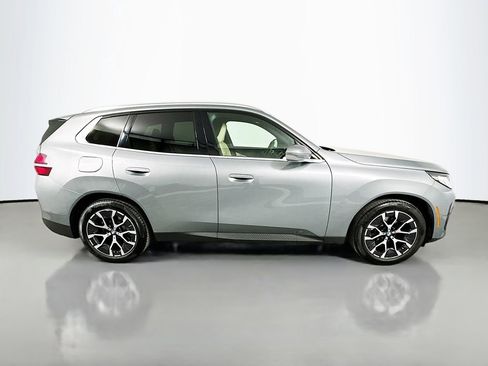 Used 2025 BMW X3 xDrive30 w/ Convenience Package AWD/4WD image 4