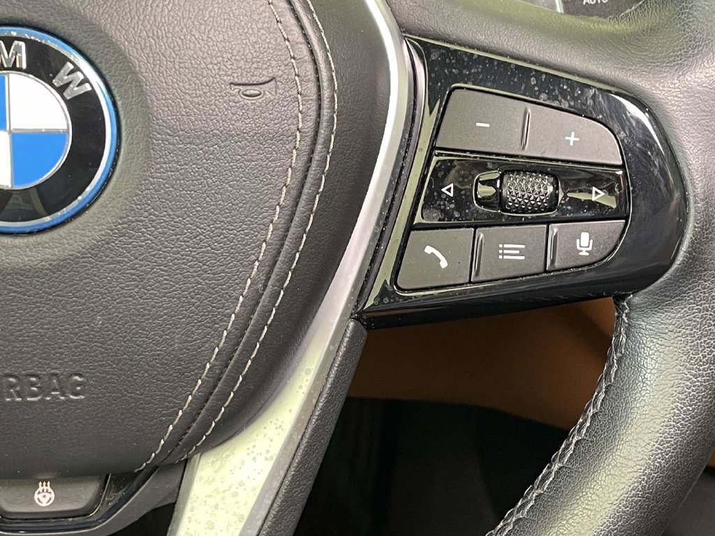 Used 2023 BMW 530e xDrive w/ Convenience Package AWD/4WD image 36