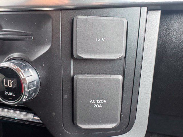 Used 2021 Ford F150 Lariat w/ Equipment Group 502A High AWD/4WD image 29