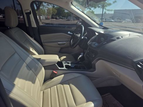 Used 2019 Ford Escape SEL FWD image 22