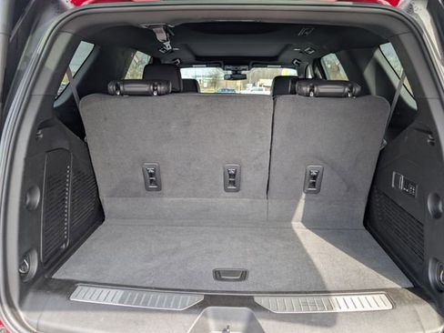 Used 2022 Chevrolet Tahoe Z71 w/ Z71 Off-Road Package image 21