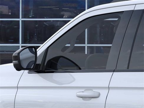 New 2025 Ford Expedition Platinum w/ Stealth Performance Package image 20