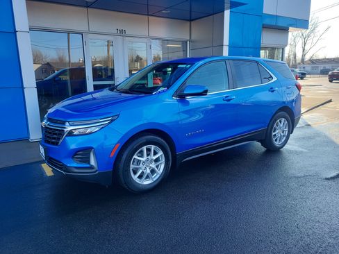 Used 2024 Chevrolet Equinox LT image 2