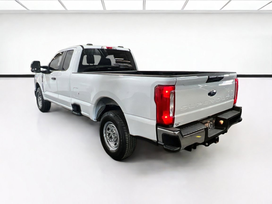 Used 2024 Ford F250 XL w/ XL Chrome Package RWD image 6