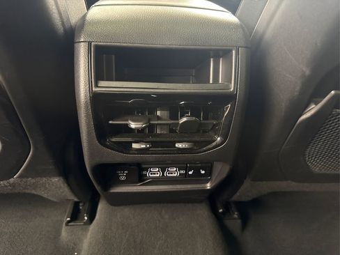 Used 2024 Jeep Grand Cherokee Limited 4xe image 33