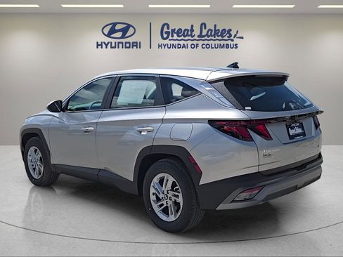 New 2026 Hyundai Tucson SE FWD image 3