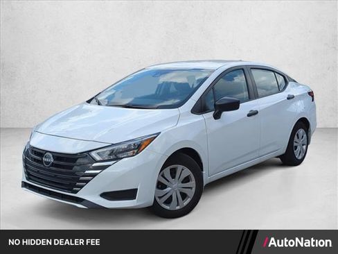 Used 2025 Nissan Versa S w/ Trunk Package FWD image 1