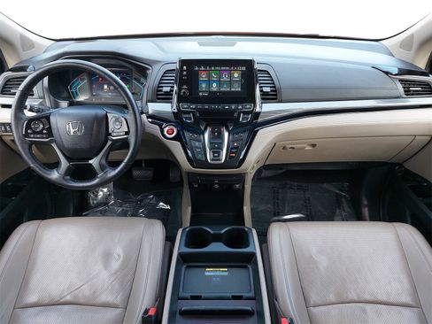 Used 2023 Honda Odyssey Elite image 9