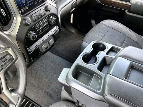 Used 2020 Chevrolet Silverado 1500 LT w/ Trailering Package image 18