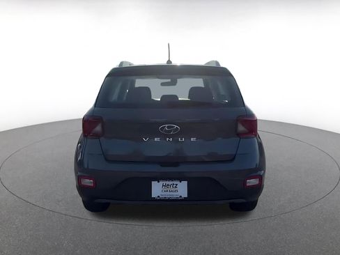 Used 2025 Hyundai Venue SEL image 12