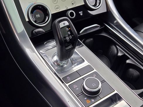 Used 2022 Land Rover Range Rover Sport HSE Silver Edition image 26