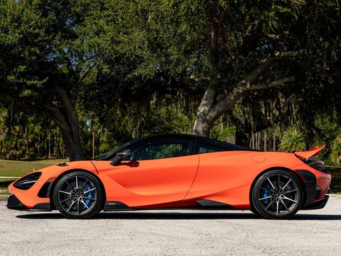Used 2021 McLaren 765LT image 49
