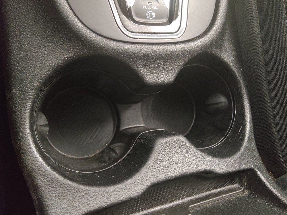 Used 2019 Jeep Cherokee Trailhawk AWD/4WD image 26