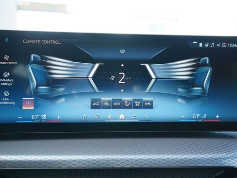 New 2026 BMW 330i Sedan w/ Convenience Package image 17