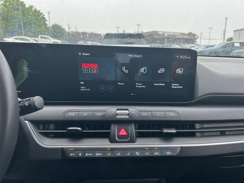 Used 2025 Kia K4 FWD image 16