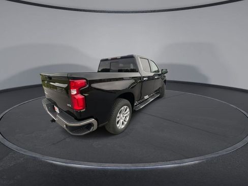 New 2026 Chevrolet Silverado 1500 LTZ w/ Z71 Off-Road Package AWD/4WD image 8