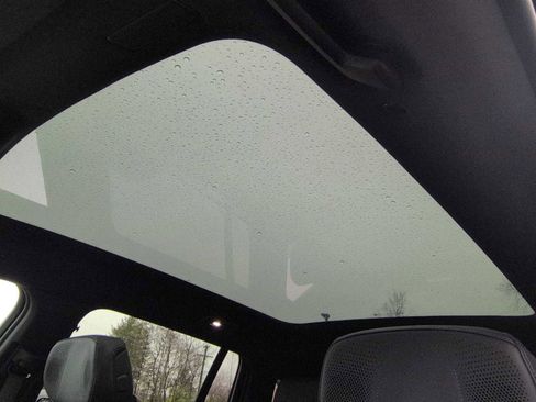 Used 2025 Cadillac Escalade IQ Luxury 1 AWD/4WD image 19