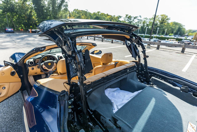 Used 2012 Ferrari California RWD image 53