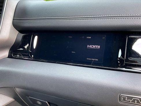 New 2026 RAM 1500 Laramie AWD/4WD image 24