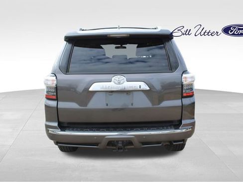 Used 2016 Toyota 4Runner Limited image 6