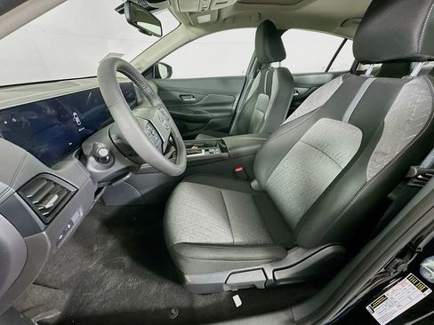 New 2026 Nissan Sentra SV w/ SV Convenience Package image 28