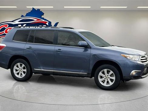 Used 2012 Toyota Highlander SE w/ Tow Pkg image 6