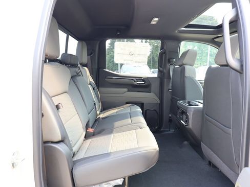 New 2026 Chevrolet Silverado 1500 ZR2 w/ LPO, Dark Essentials Package AWD/4WD image 41