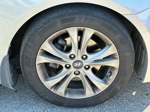 Used 2013 Hyundai Sonata Limited image 24