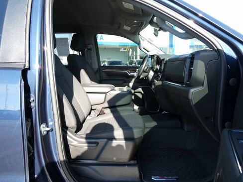 Certified 2022 Chevrolet Silverado 1500 RST image 14